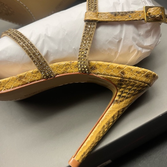 Vince Camuto Heels - Size: 6.5 - Brand new in box - Picture 5 of 13